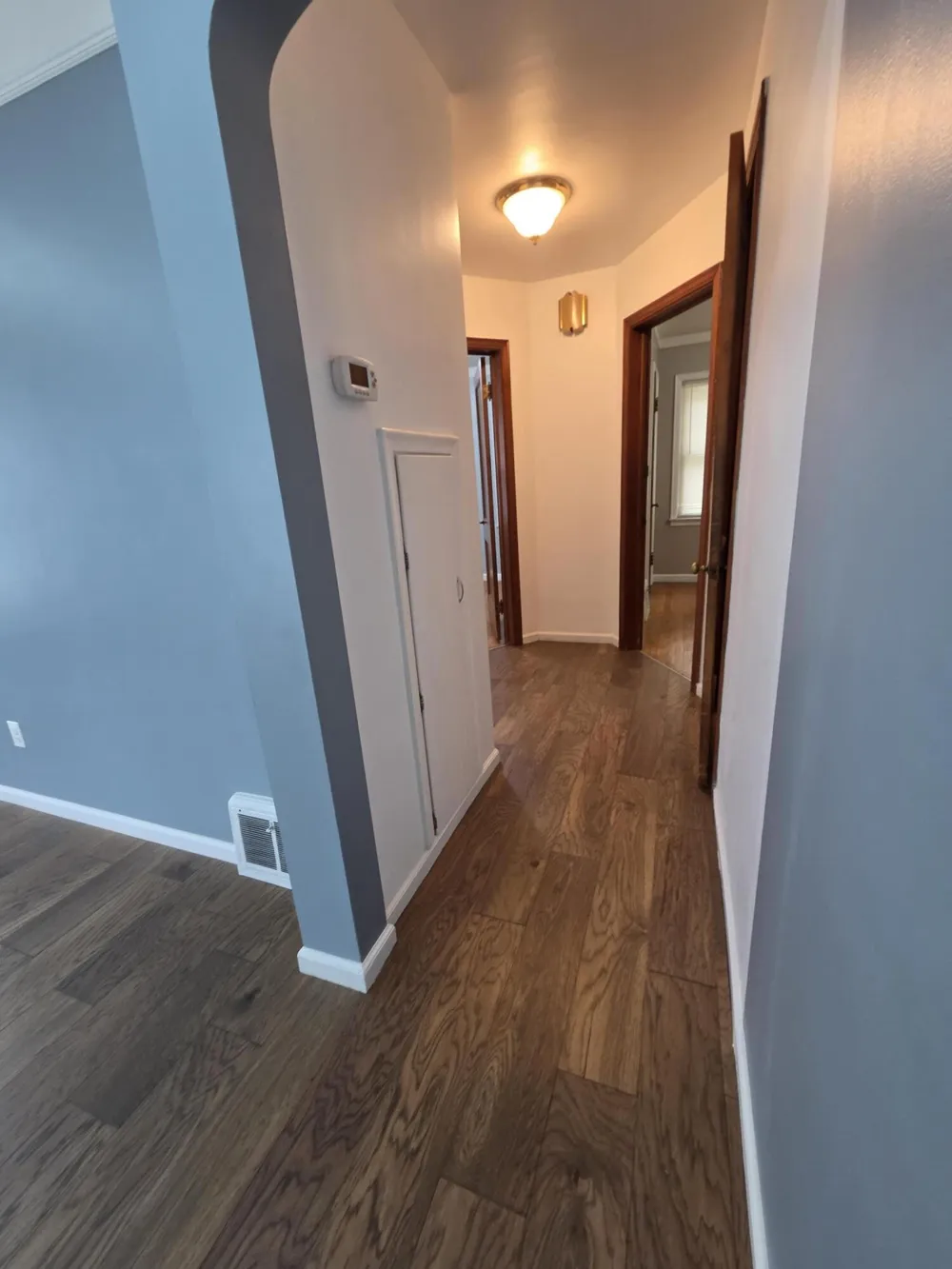 26722 W Chicago Redford, MI 48239