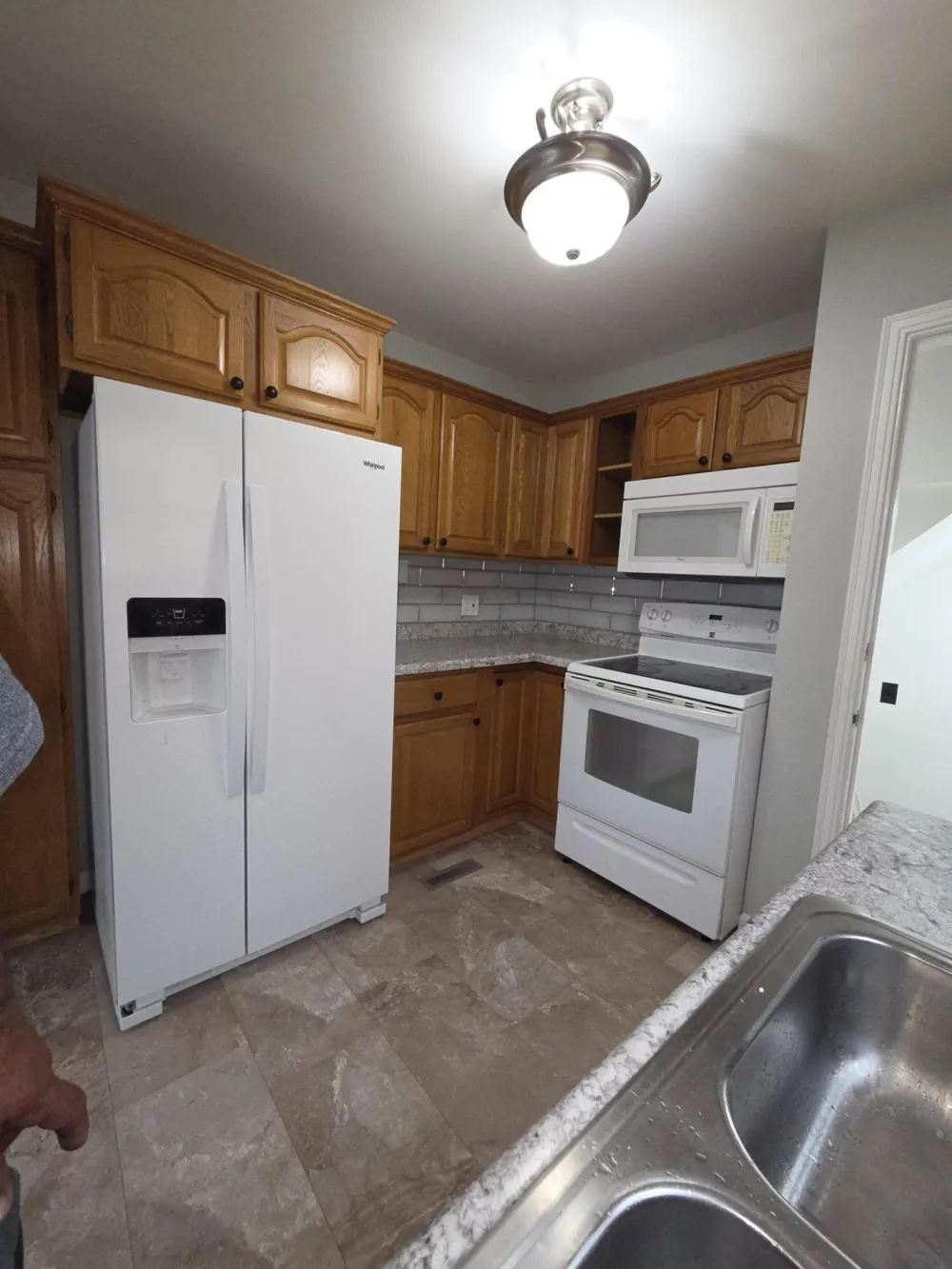 26722 W Chicago Redford, MI 48239
