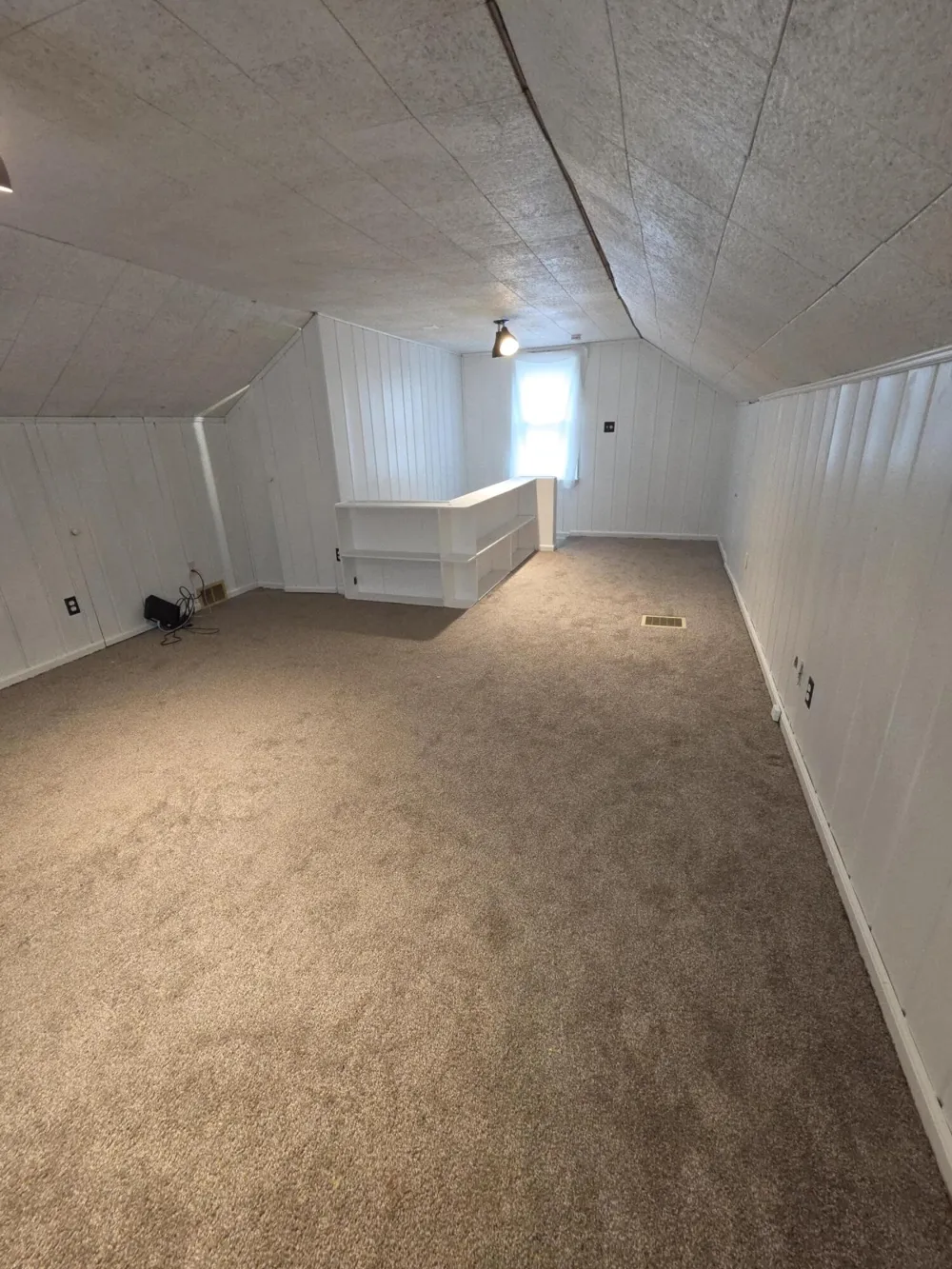 26722 W Chicago Redford, MI 48239