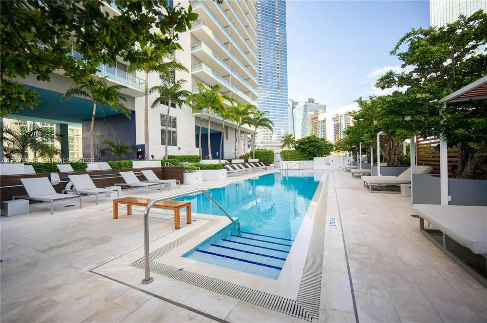 1300 Brickell Bay Dr #710 Miami, FL 33131