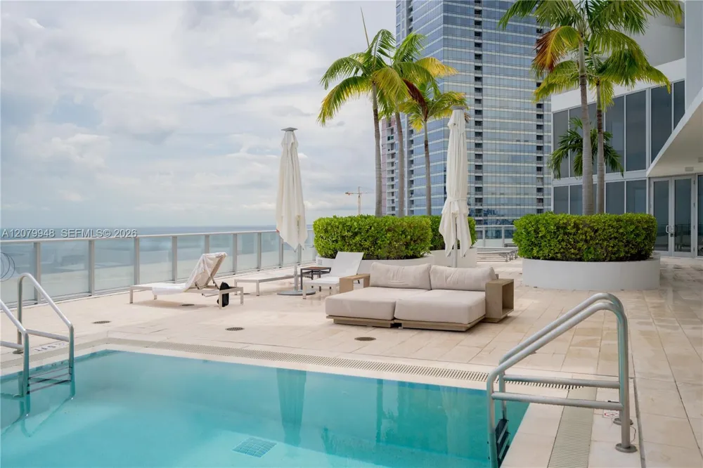 1300 Brickell Bay Dr #710 Miami, FL 33131