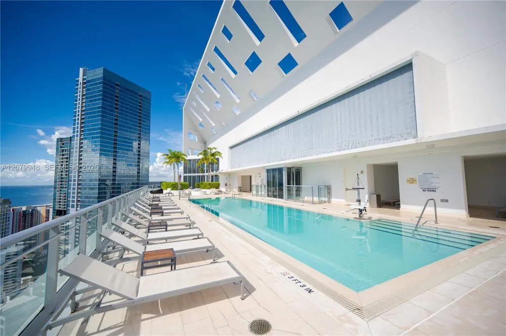 1300 Brickell Bay Dr #710 Miami, FL 33131