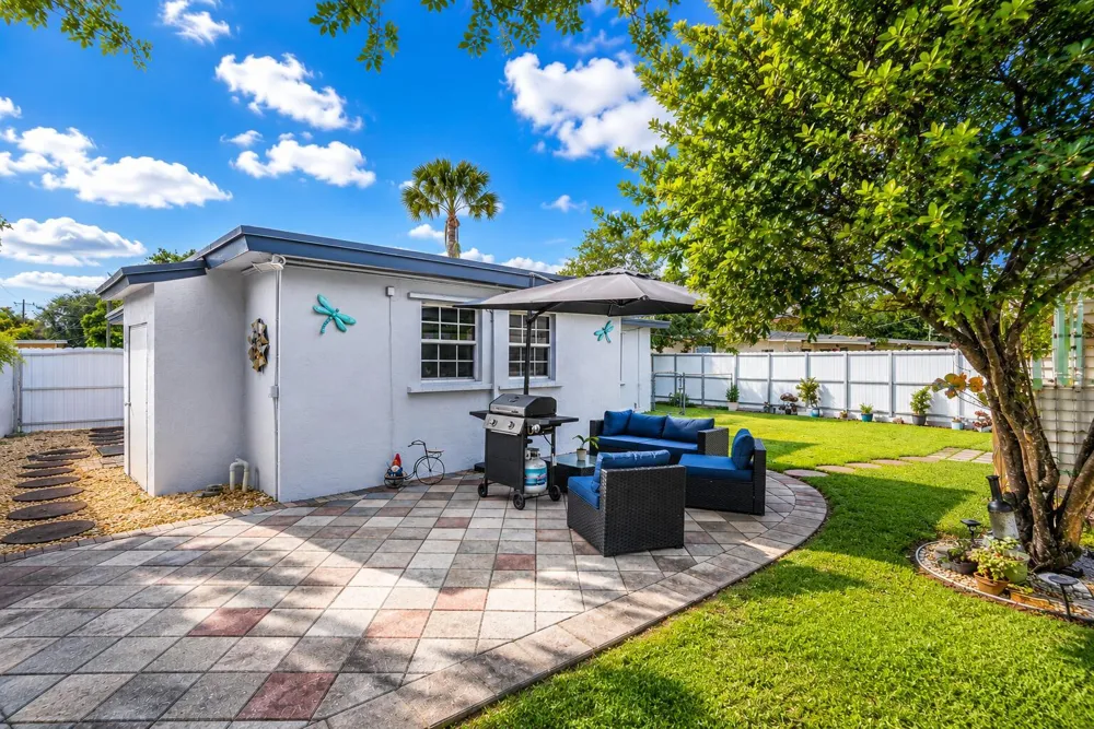 404 S 62nd Terrace Hollywood, FL 33023