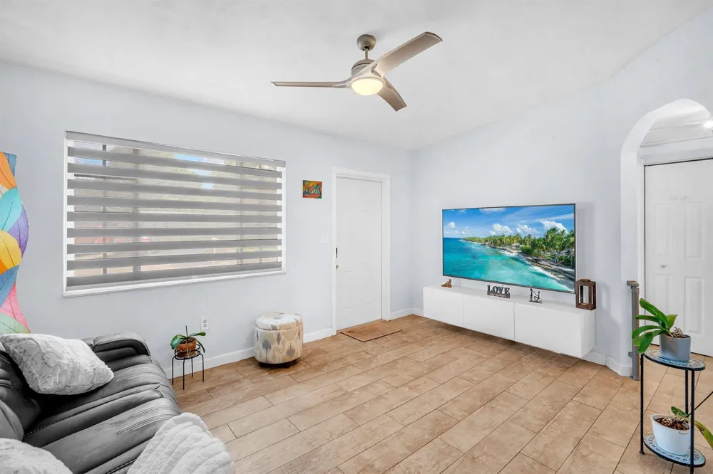 404 S 62nd Terrace Hollywood, FL 33023