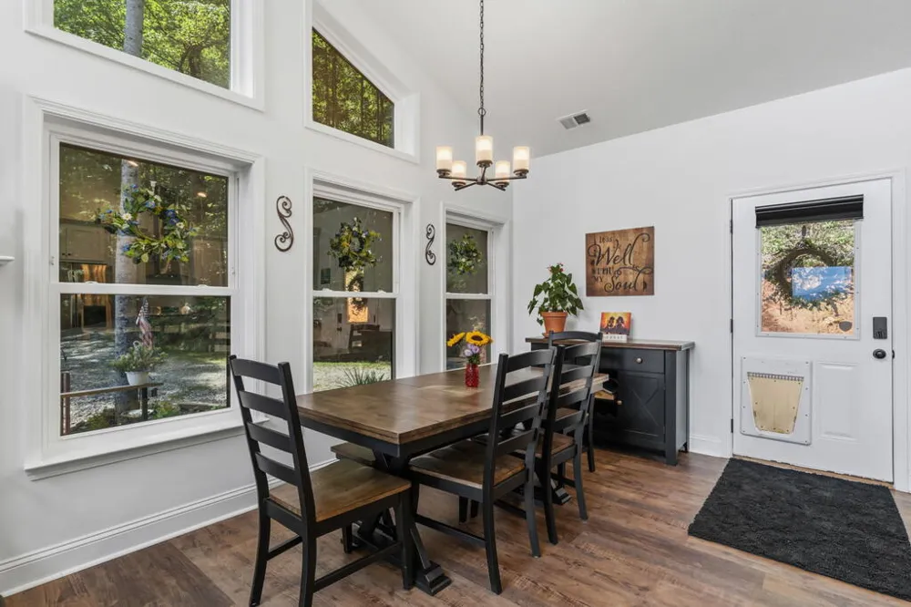 579 Overlook Circle Young Harris, GA 30582