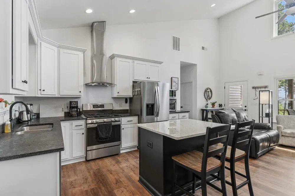 579 Overlook Circle Young Harris, GA 30582