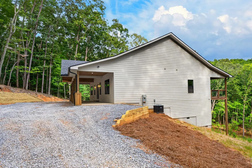 1030 Old Flat Branch Road Ellijay, GA 30540