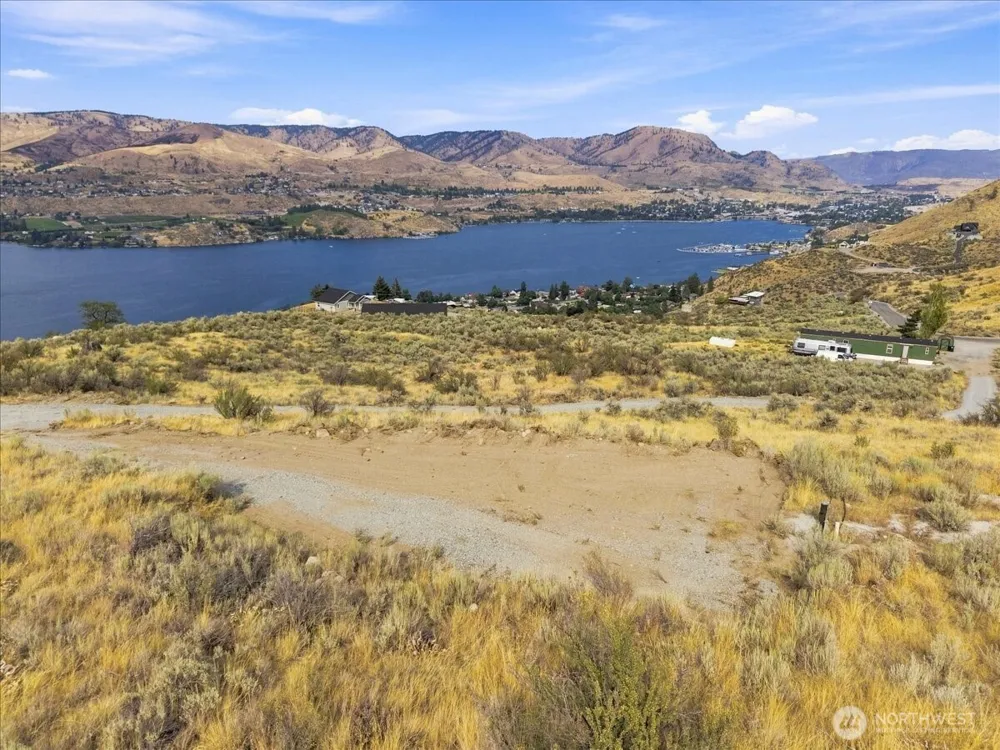 64 Chelan Butte Rd Chelan, WA 98816