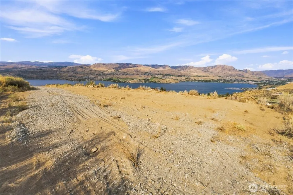 64 Chelan Butte Rd Chelan, WA 98816