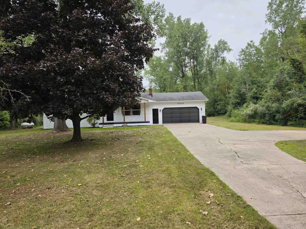 7313 Rathbun Road Birch Run Township, MI 48415