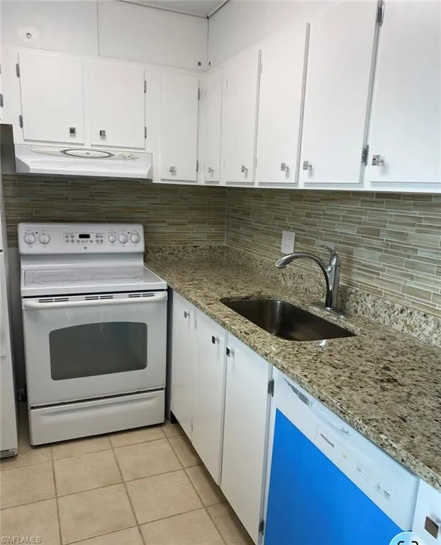 1515 Tropic Terrace #1515 North Fort Myers, FL 33903