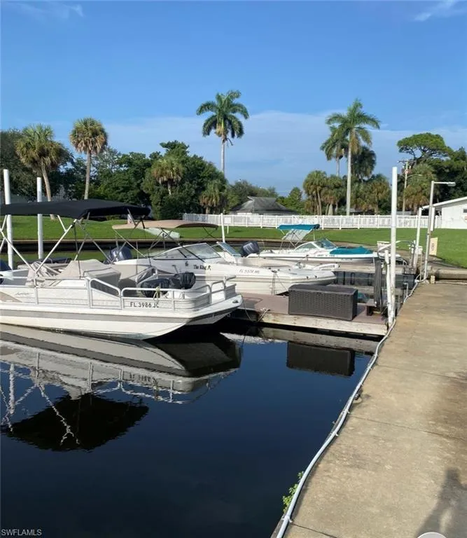 1515 Tropic Terrace #1515 North Fort Myers, FL 33903