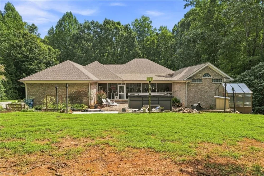 5823 Big Oak Way Randleman, NC 27317
