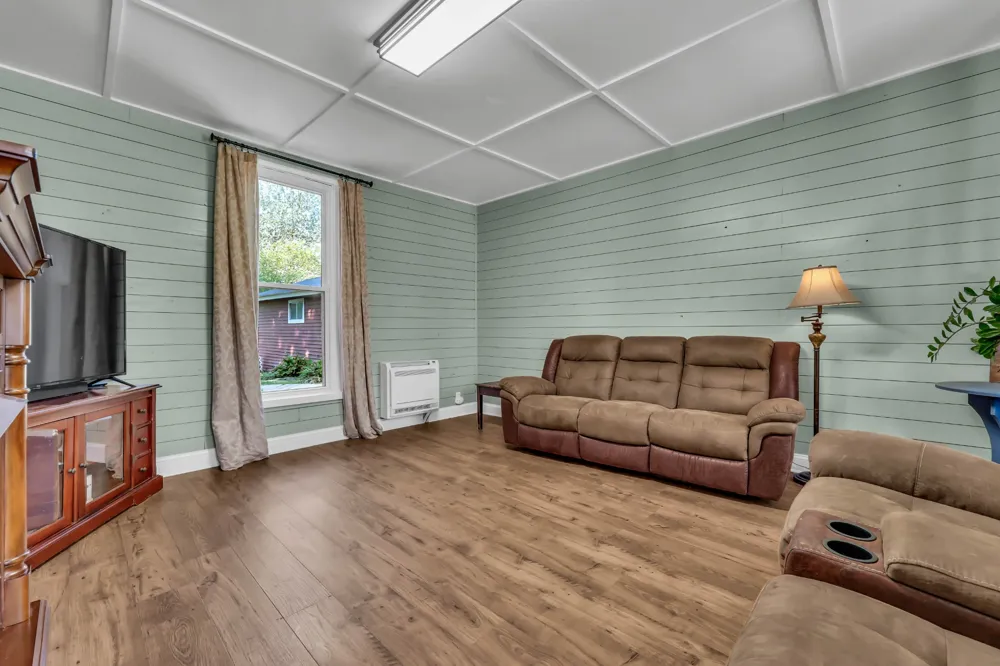 209 S Main St Trenton, KY 42286
