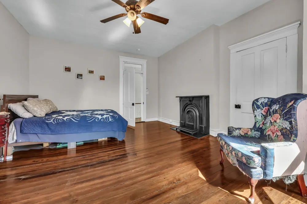 209 S Main St Trenton, KY 42286