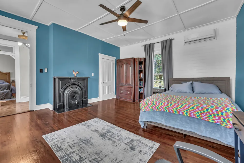 209 S Main St Trenton, KY 42286