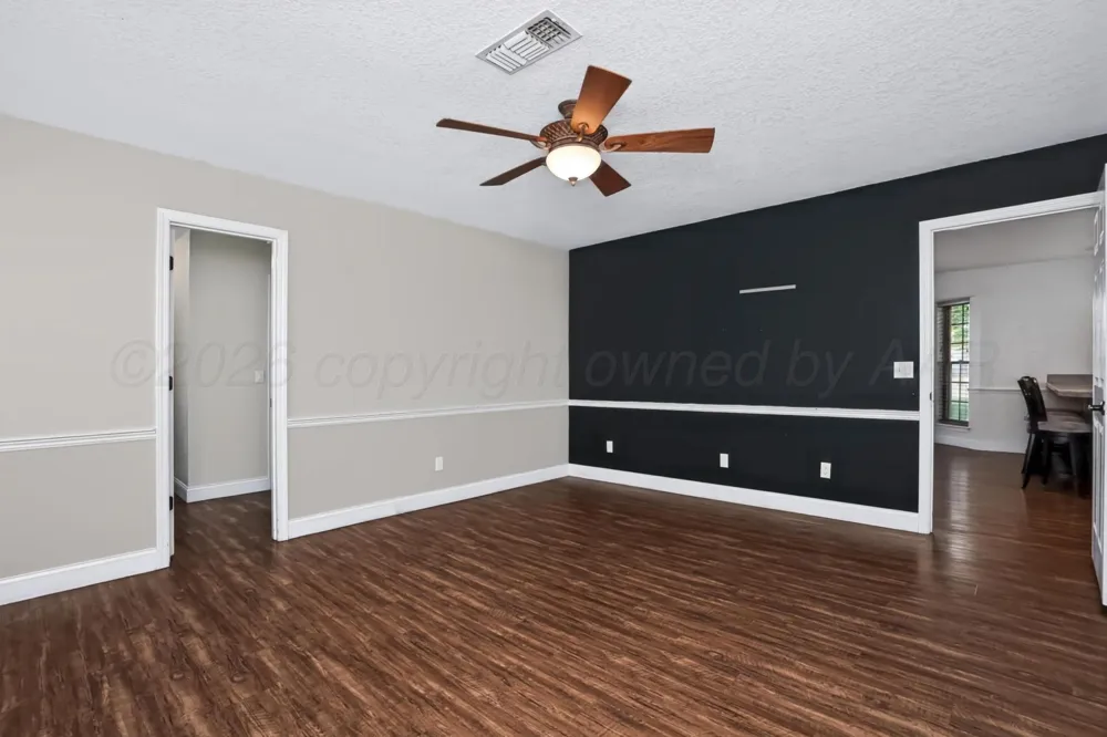 1701 Caddo Circle Dalhart, TX 79022