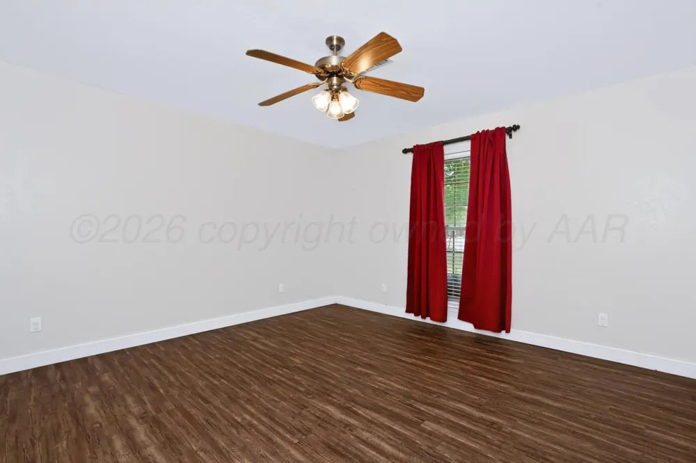 1701 Caddo Circle Dalhart, TX 79022