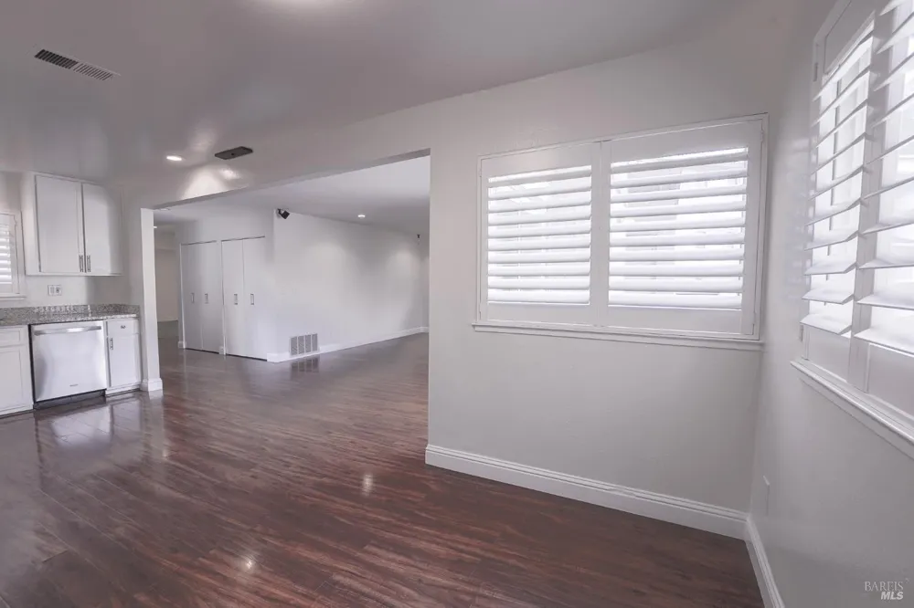 243 Whalebone Court Vallejo, CA 94591