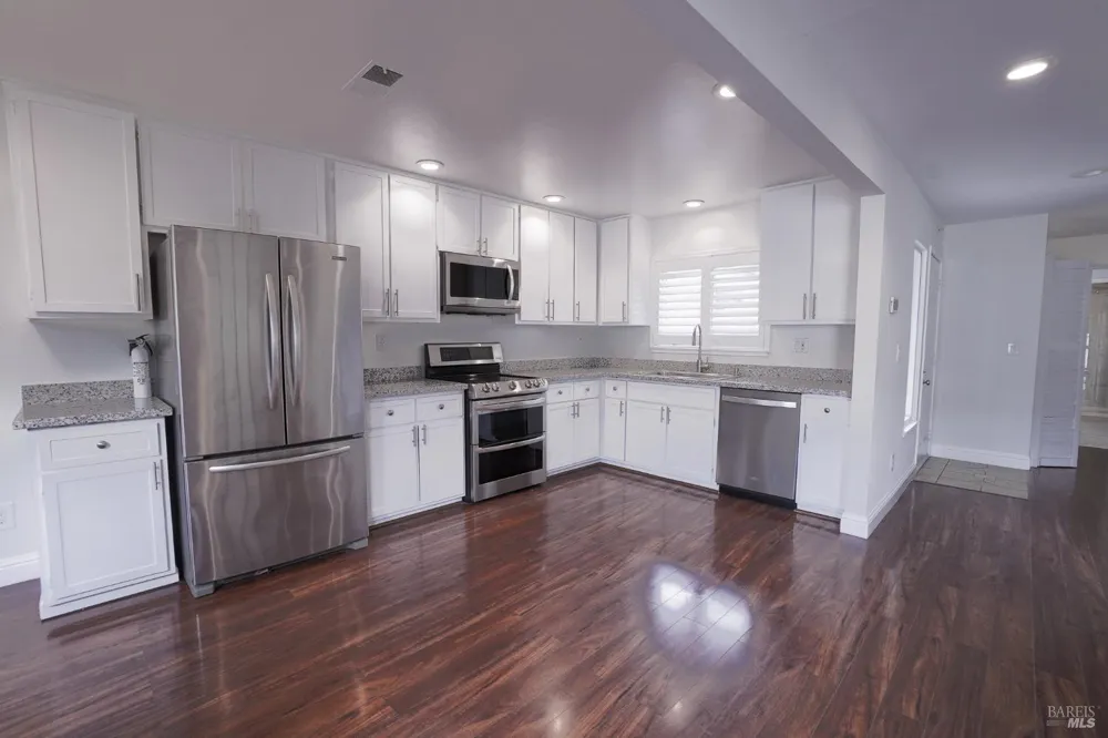243 Whalebone Court Vallejo, CA 94591
