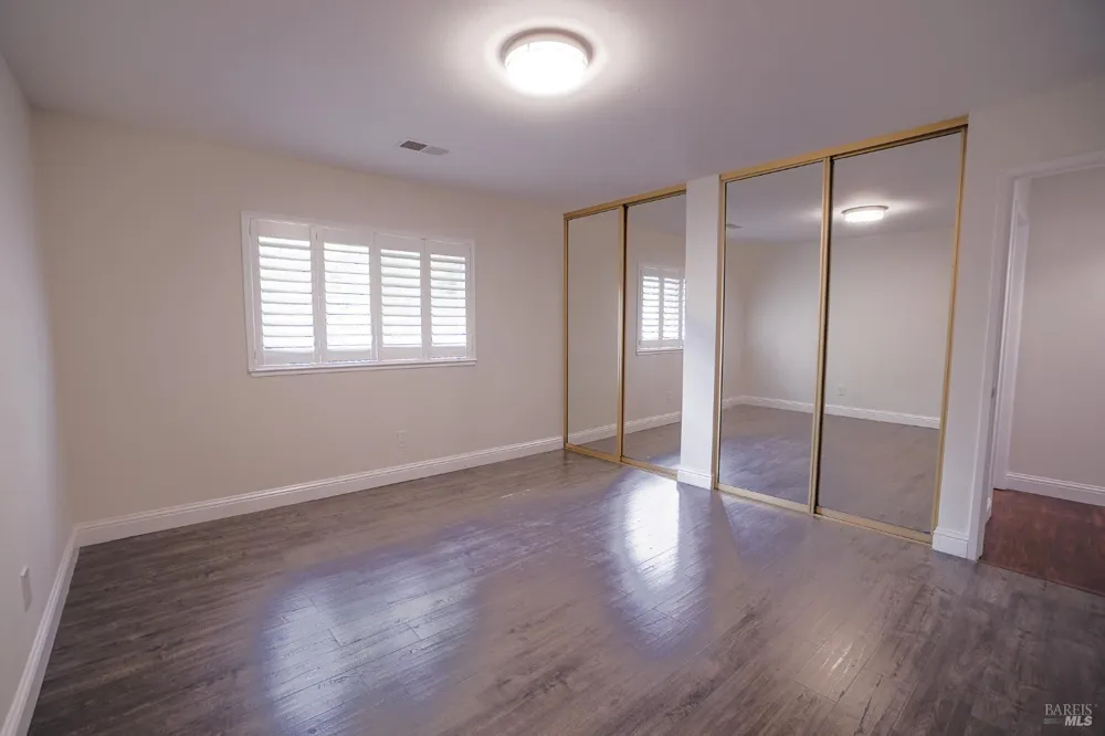 243 Whalebone Court Vallejo, CA 94591