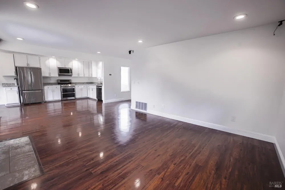 243 Whalebone Court Vallejo, CA 94591