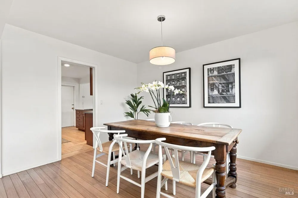 29 Tradewind Passage Corte Madera, CA 94925