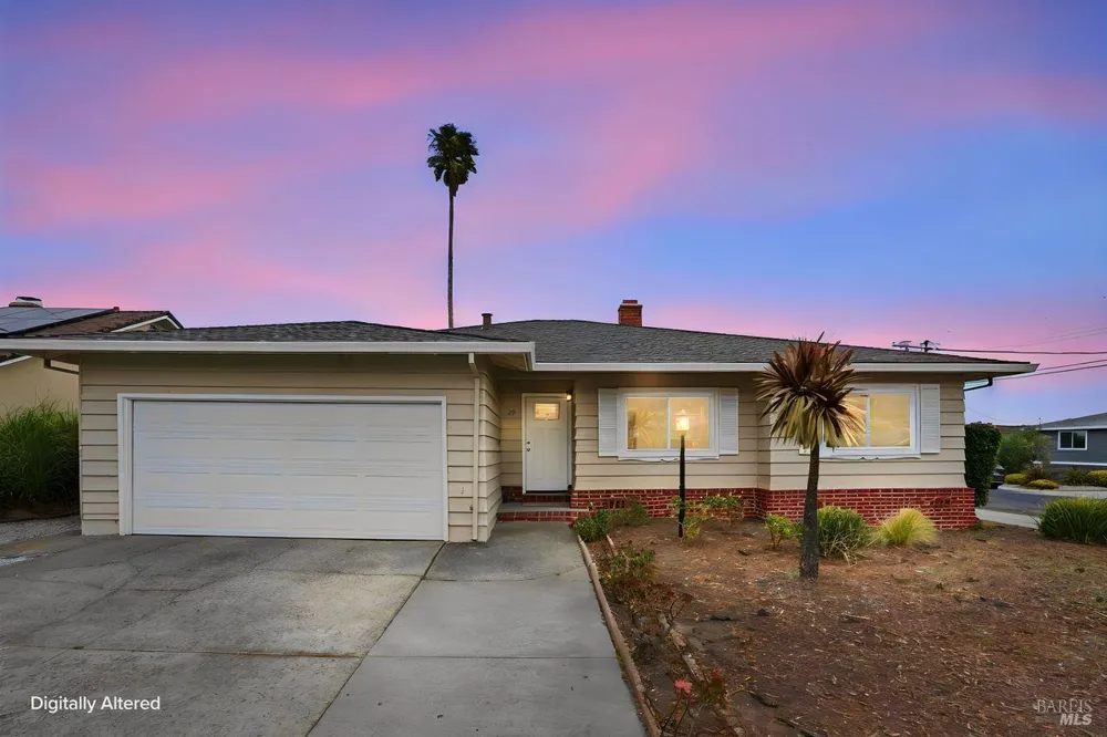 29 Tradewind Passage Corte Madera, CA 94925