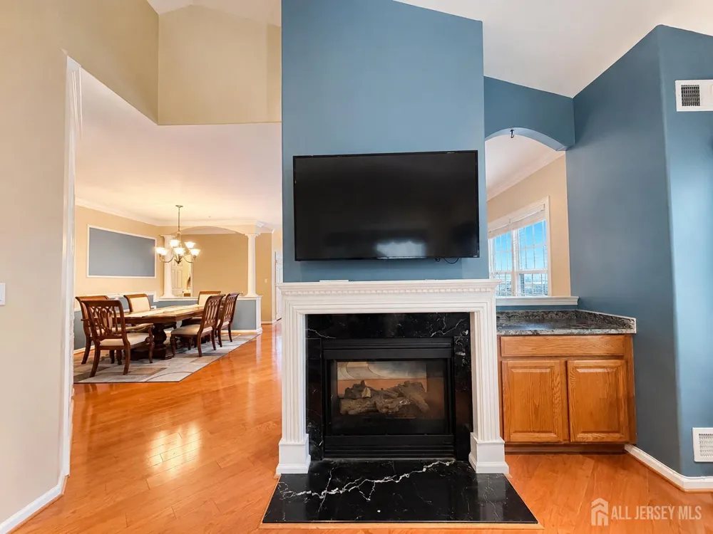 111 Fontaine Court Monroe, NJ 08831