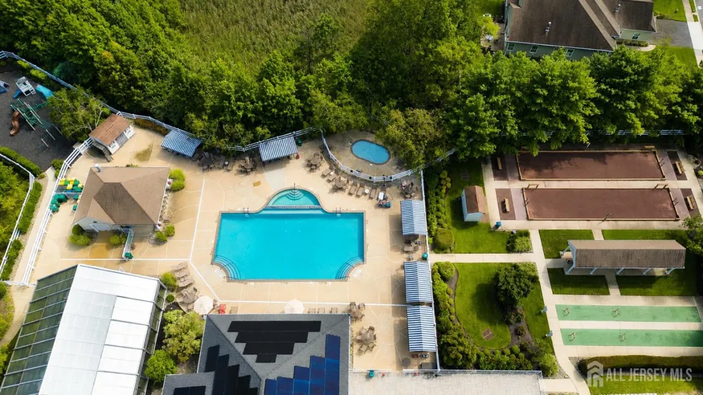 111 Fontaine Court Monroe, NJ 08831