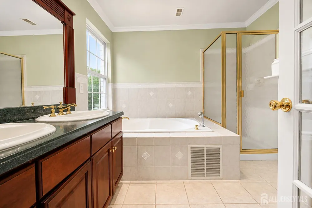 350 Bernard Drive Morganville, NJ 07751