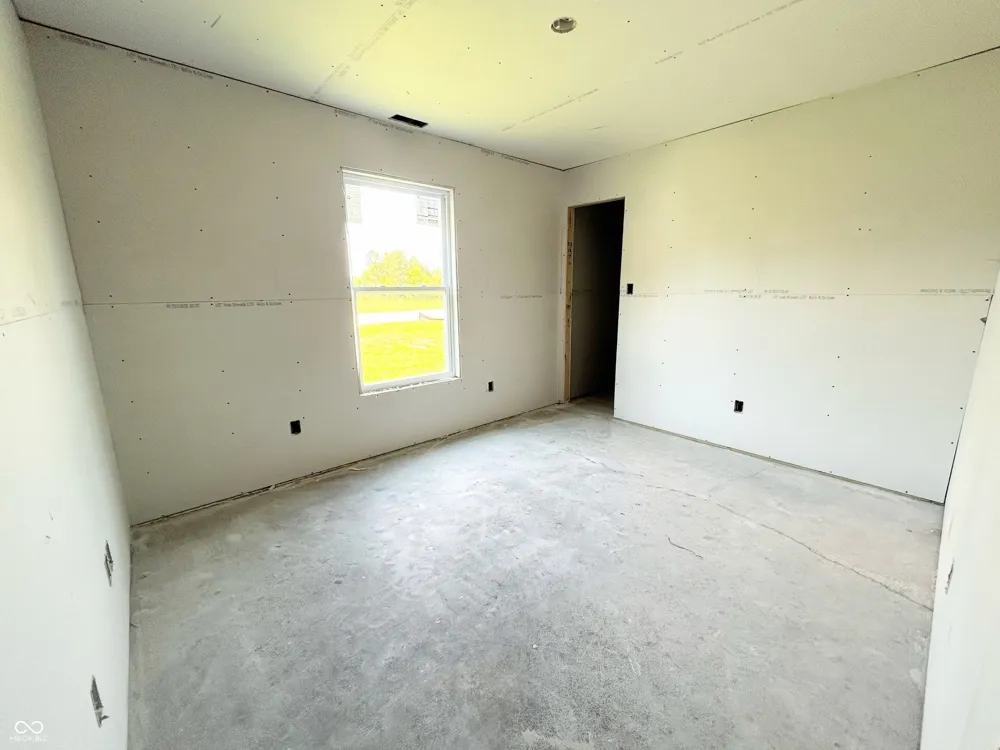 2023 Sandhill Drive Seymour, IN 47274