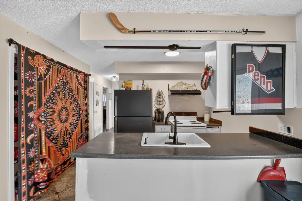 1628 Royal Hill Drive Austin, TX 78741