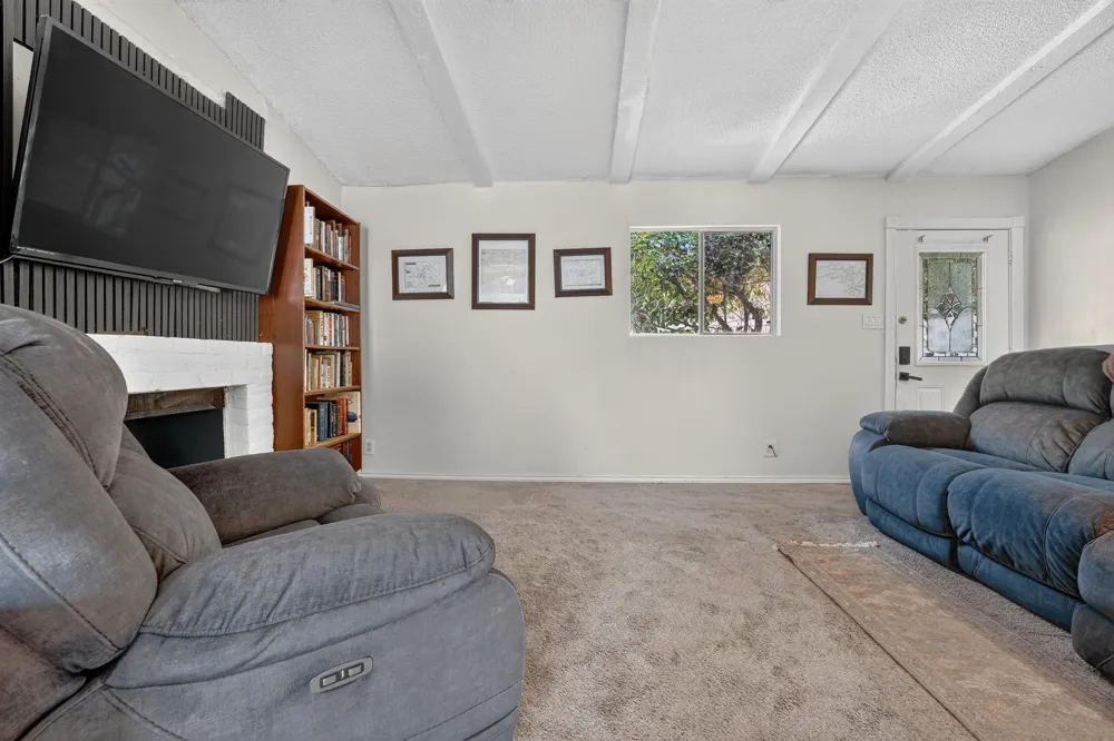 1628 Royal Hill Drive Austin, TX 78741