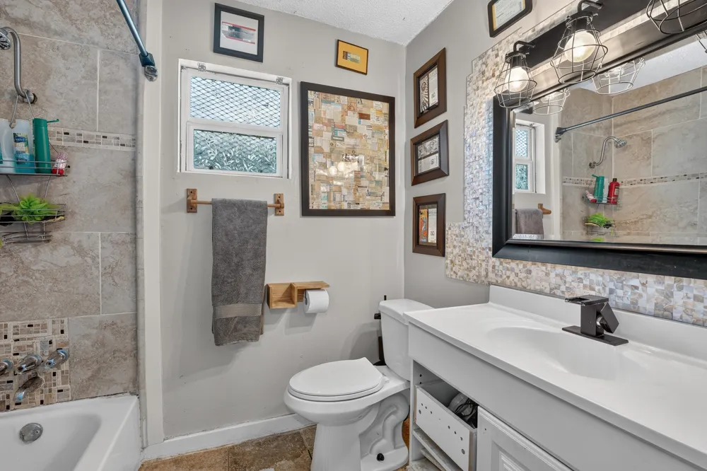 1628 Royal Hill Drive Austin, TX 78741