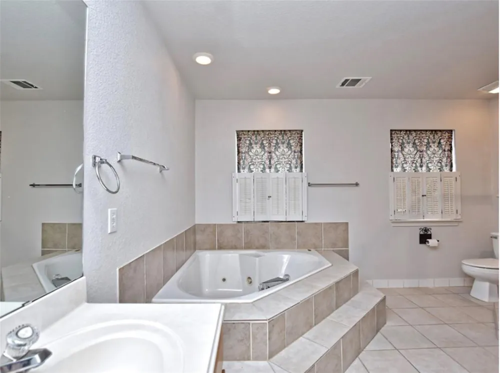 160 Sundance Trail Liberty Hill, TX 78642