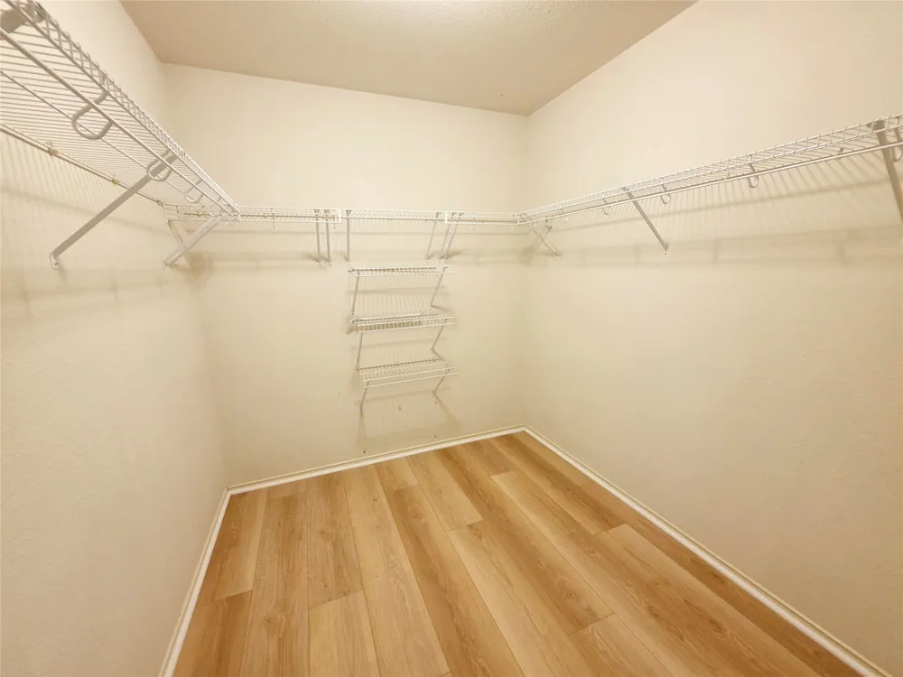 15528 Miss Adriennes Path Pflugerville, TX 78660