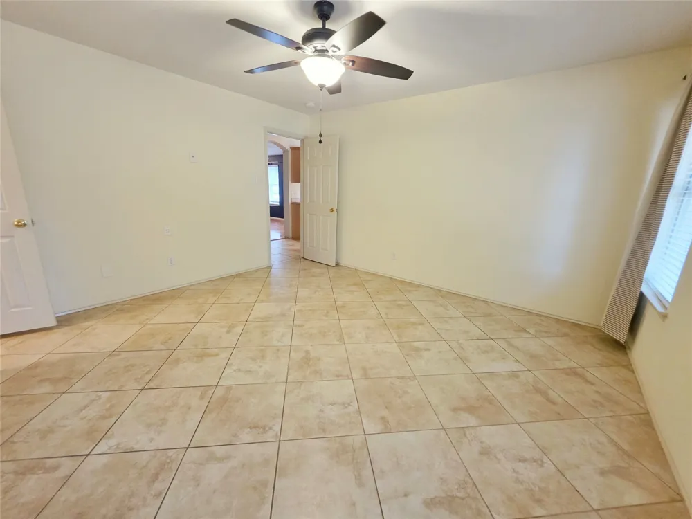 15528 Miss Adriennes Path Pflugerville, TX 78660