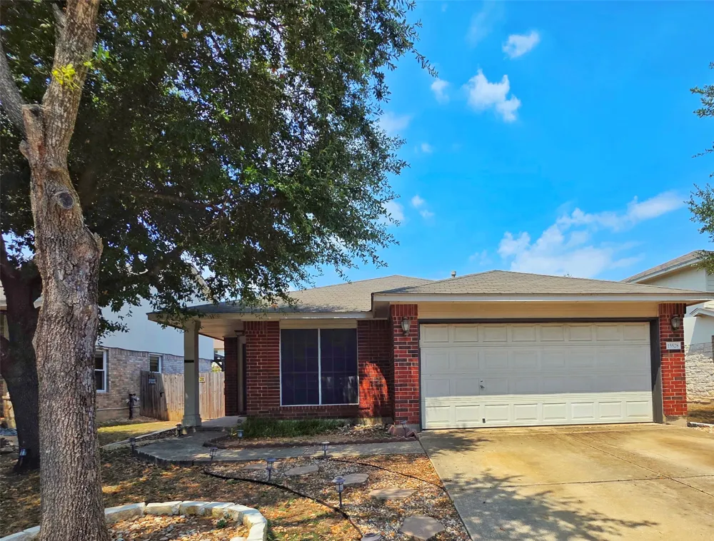 15528 Miss Adriennes Path Pflugerville, TX 78660