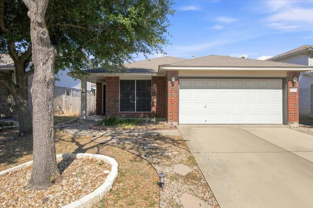 15528 Miss Adriennes Path Pflugerville, TX 78660