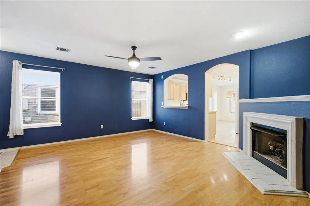 15528 Miss Adriennes Path Pflugerville, TX 78660
