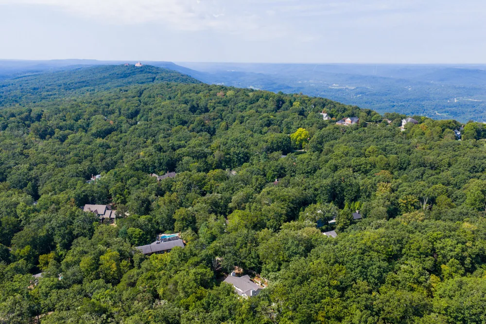 116 Dogwood Drive Lookout Mountain, TN 37350
