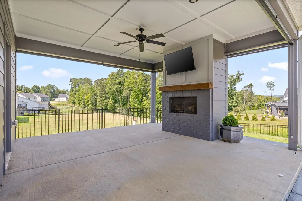 3976 Inlet Loop Chattanooga, TN 37416