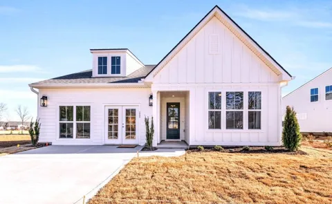 2576 Butlers Green Circle