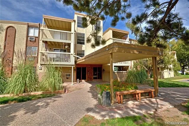 1306 S Parker Road #162 Denver, CO 80231