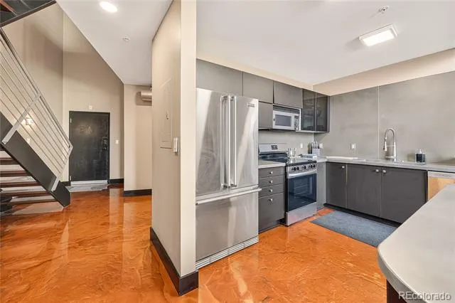 1050 Cherokee Street #301 Denver, CO 80204
