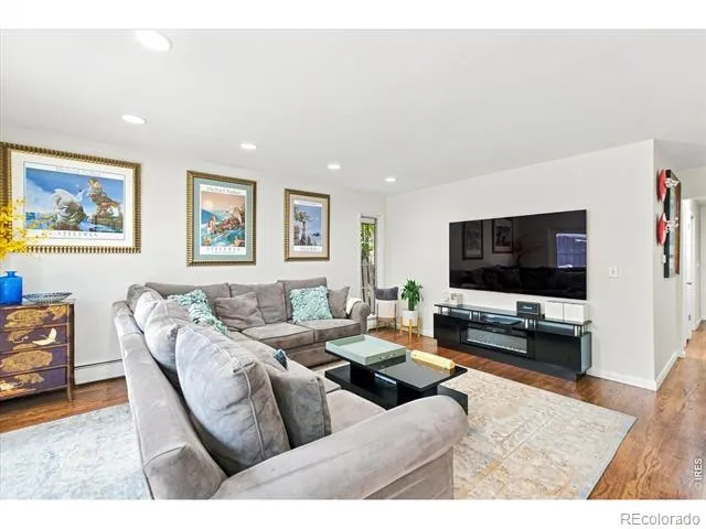 181 Pawnee Drive Boulder, CO 80303