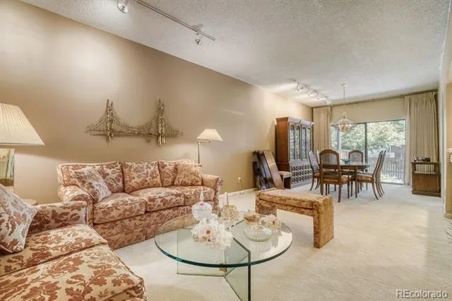 4250 S Olive Street #115 Denver, CO 80237