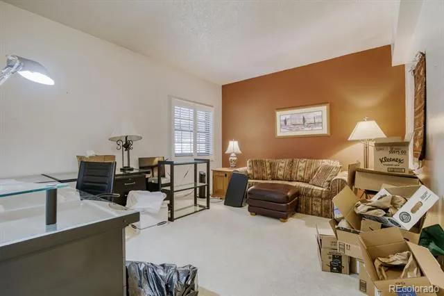4250 S Olive Street #115 Denver, CO 80237