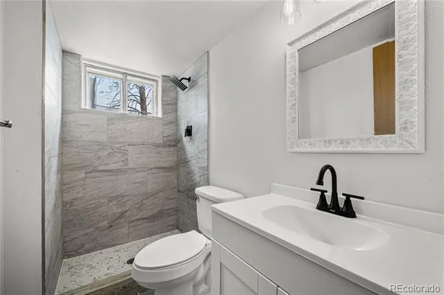11 MacNaughton Road Pueblo, CO 81001